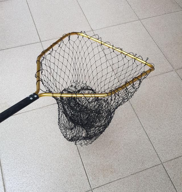 long fishing net 1.8m Classifieds